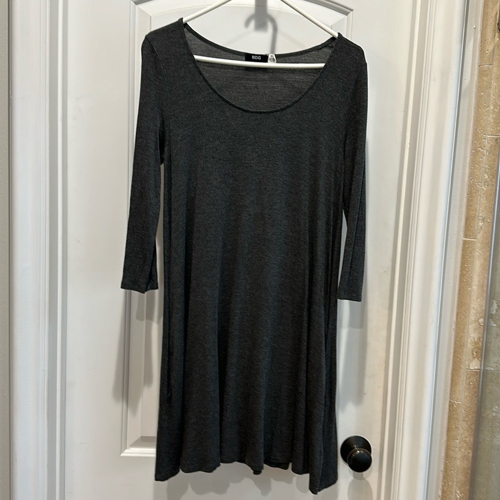 Grey BDG swing dress with pockets, size small